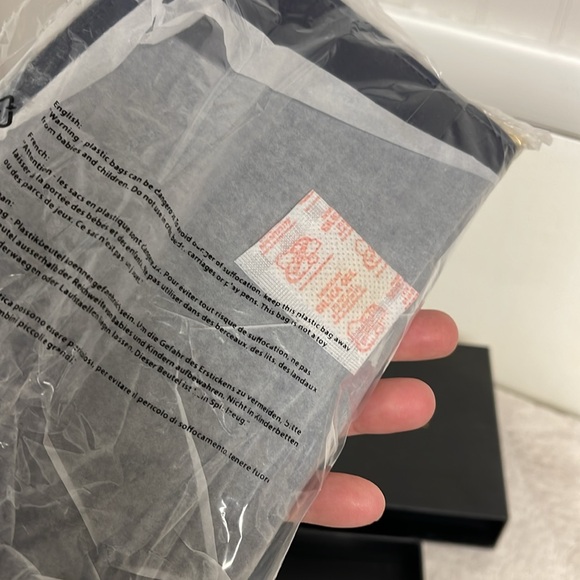 NWT Buffbunny Game Changer Wallet - Picture 3 of 10